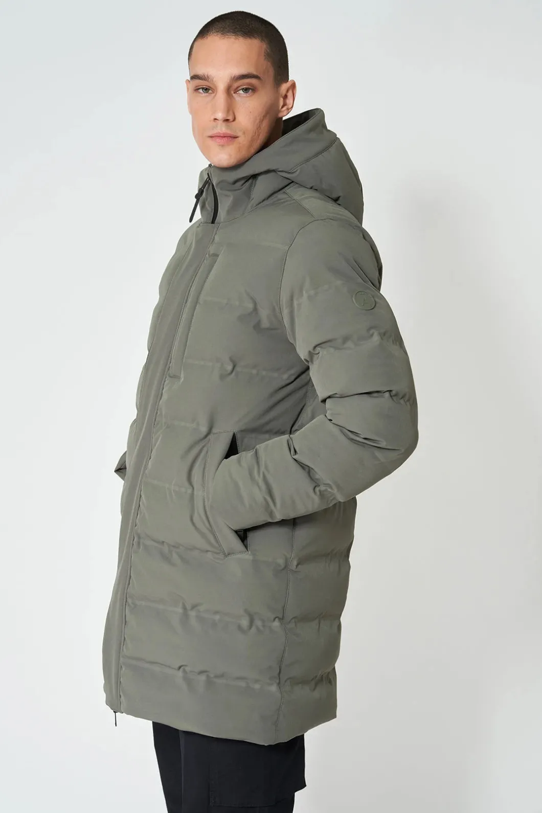 Flash Sale Borë Hombre Plumíferos